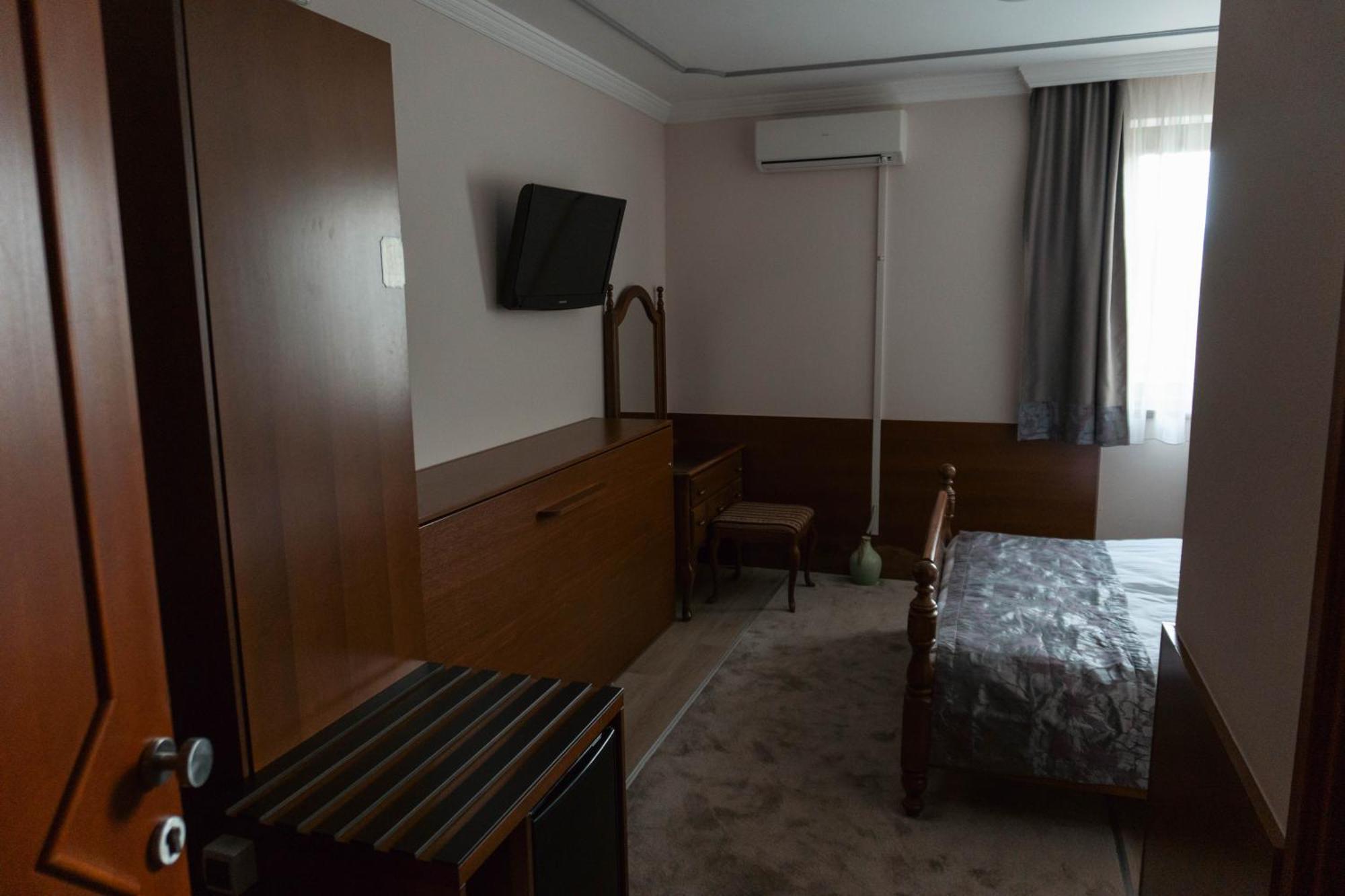 Hotel Bosna 1 Ilidža Exteriör bild